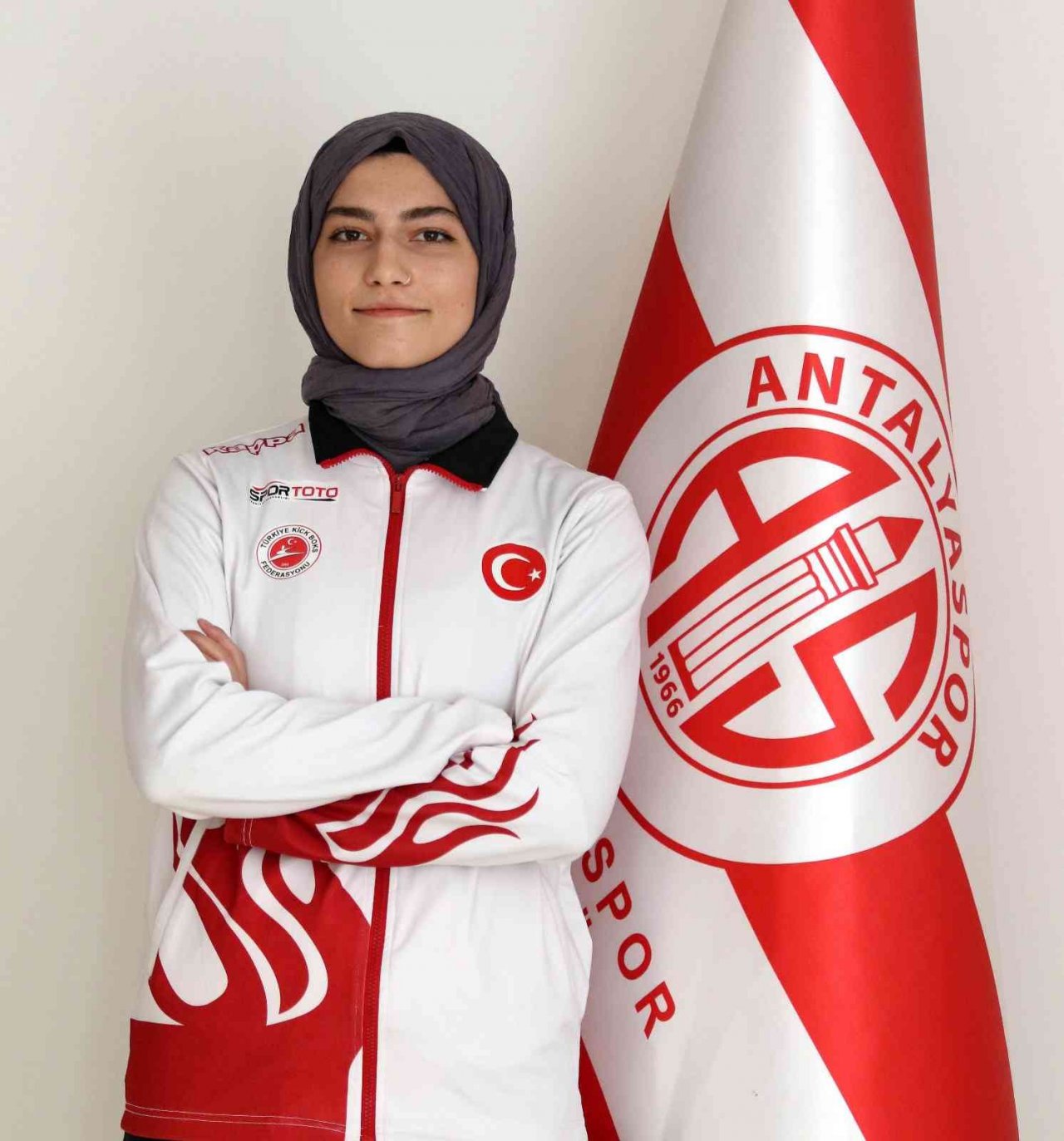 Sena Amine Nur Özgen Antalyaspor’da