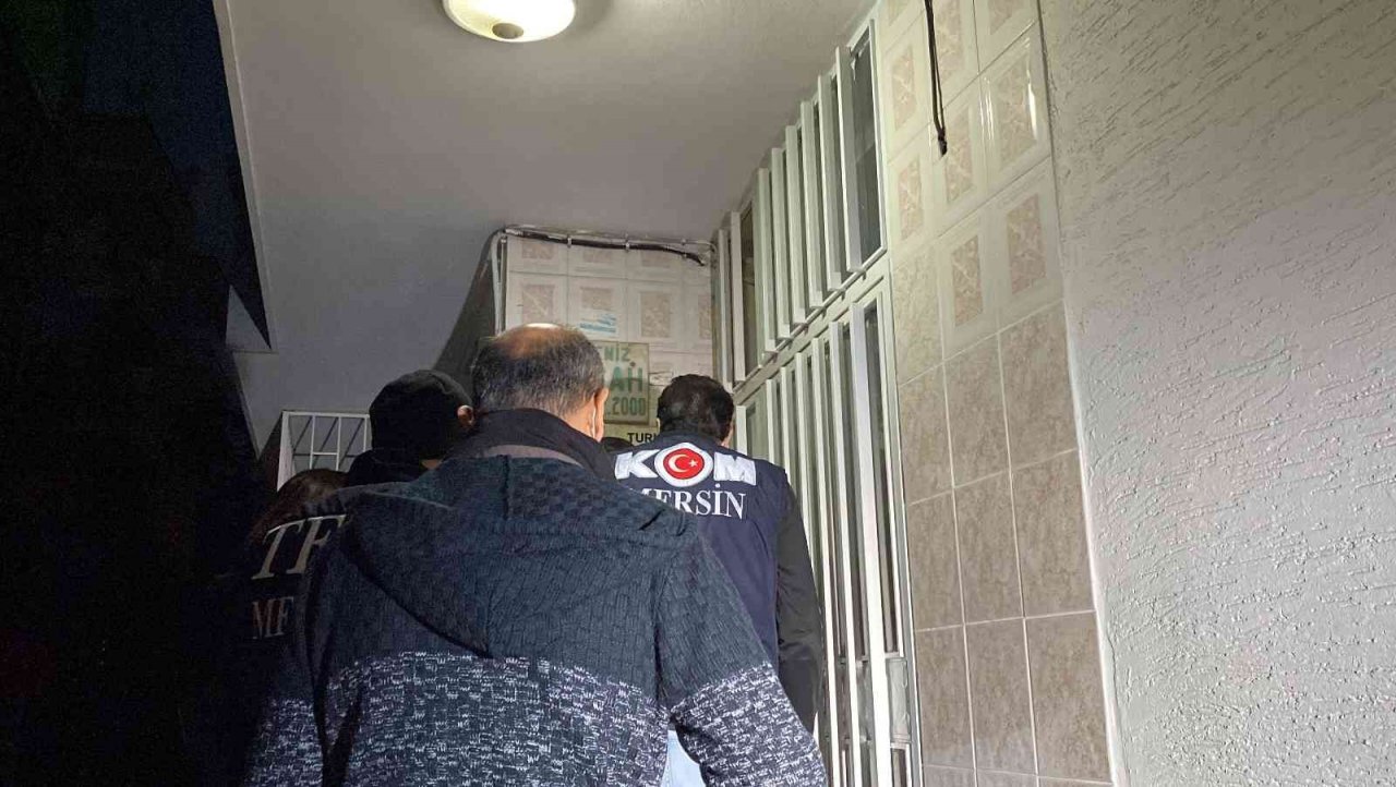 Mersin’de FETÖ operasyonu: 9 gözaltı kararı