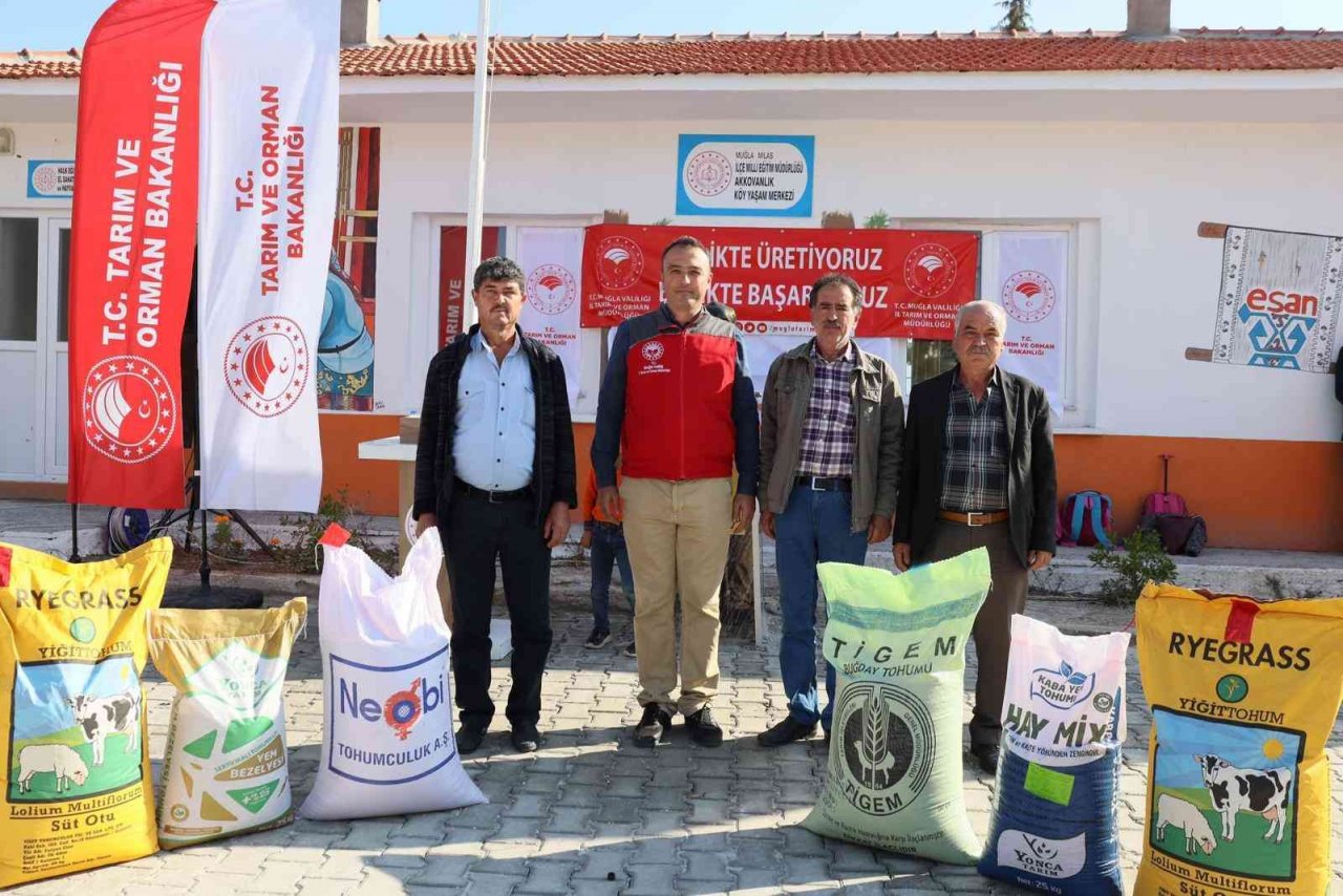 Milas’ta 64 ton sertifikalı tohum dağıtıldı