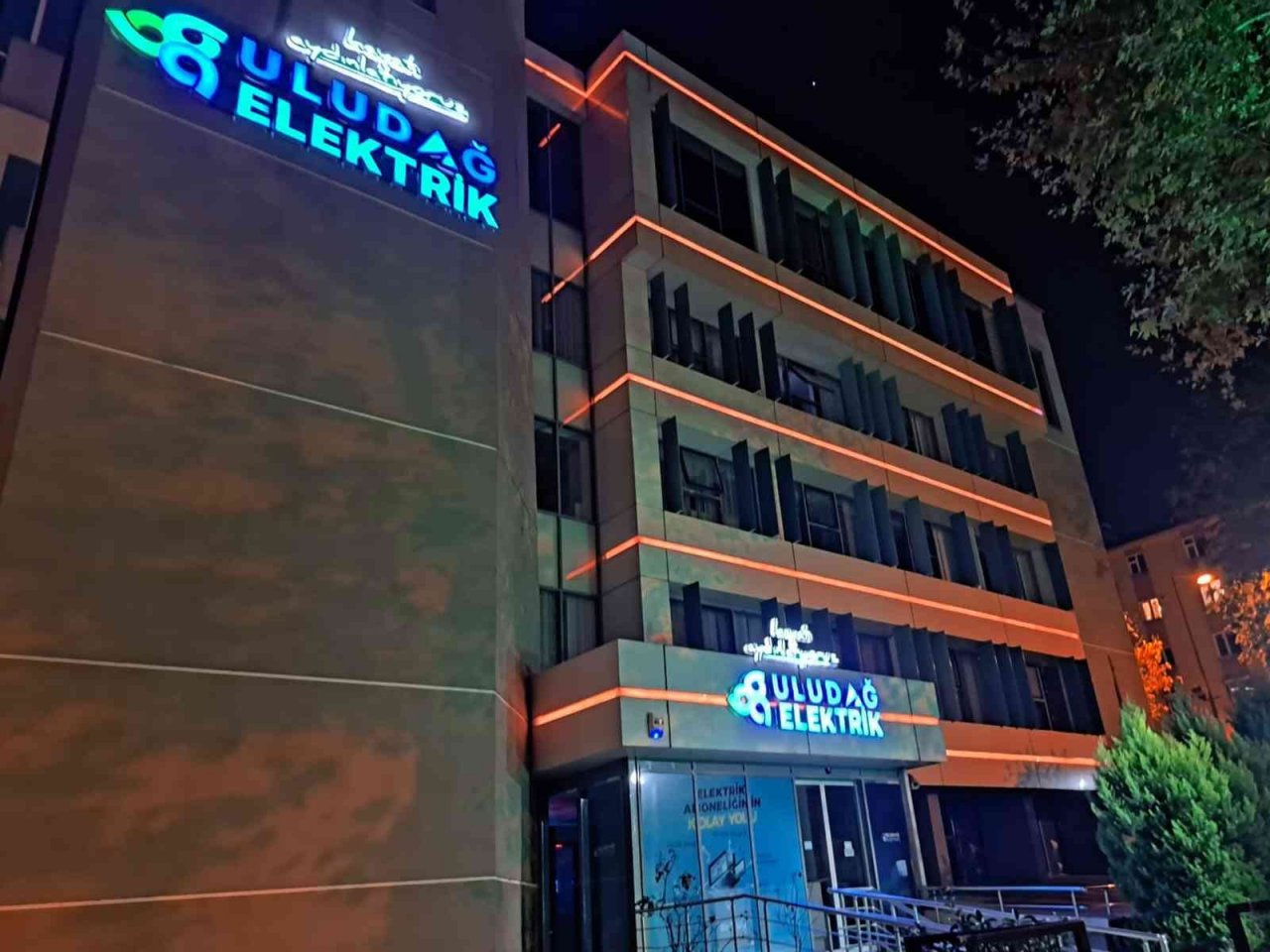 Lösemi farkındalığı için turuncu fatura