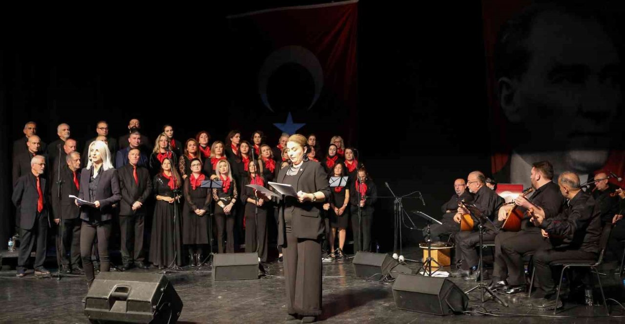 Atatürk Nilüfer’de sevdiği türkülerle anıldı