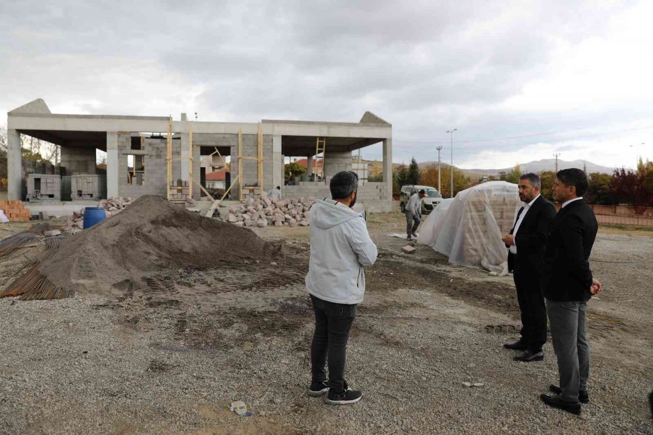 Pursaklar’da Sirkeli Mahalle Konağı yükseliyor