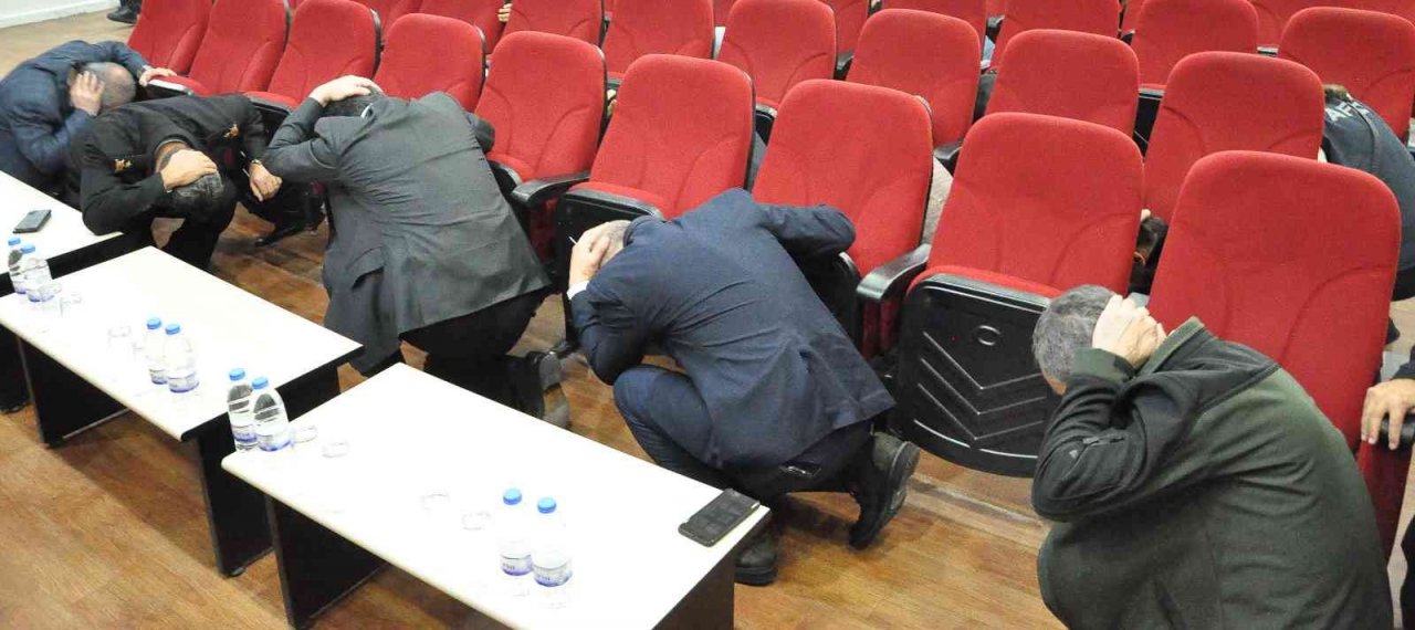 Muğla’da "Çök-Kapan-Tutun" tatbikatı gerçekleştirildi