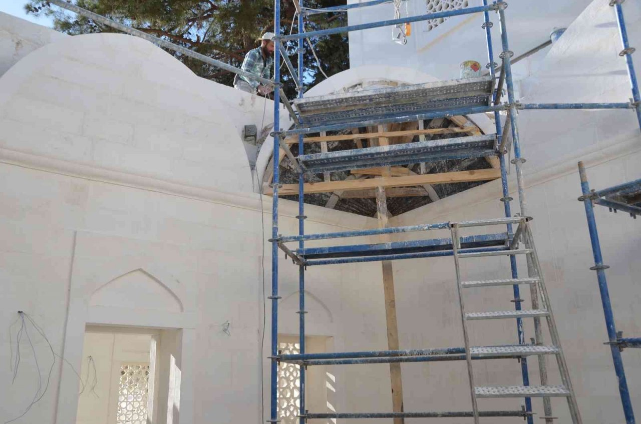 Antalya’da "Sinan-ı Ümmi" türbesi restore ediliyor