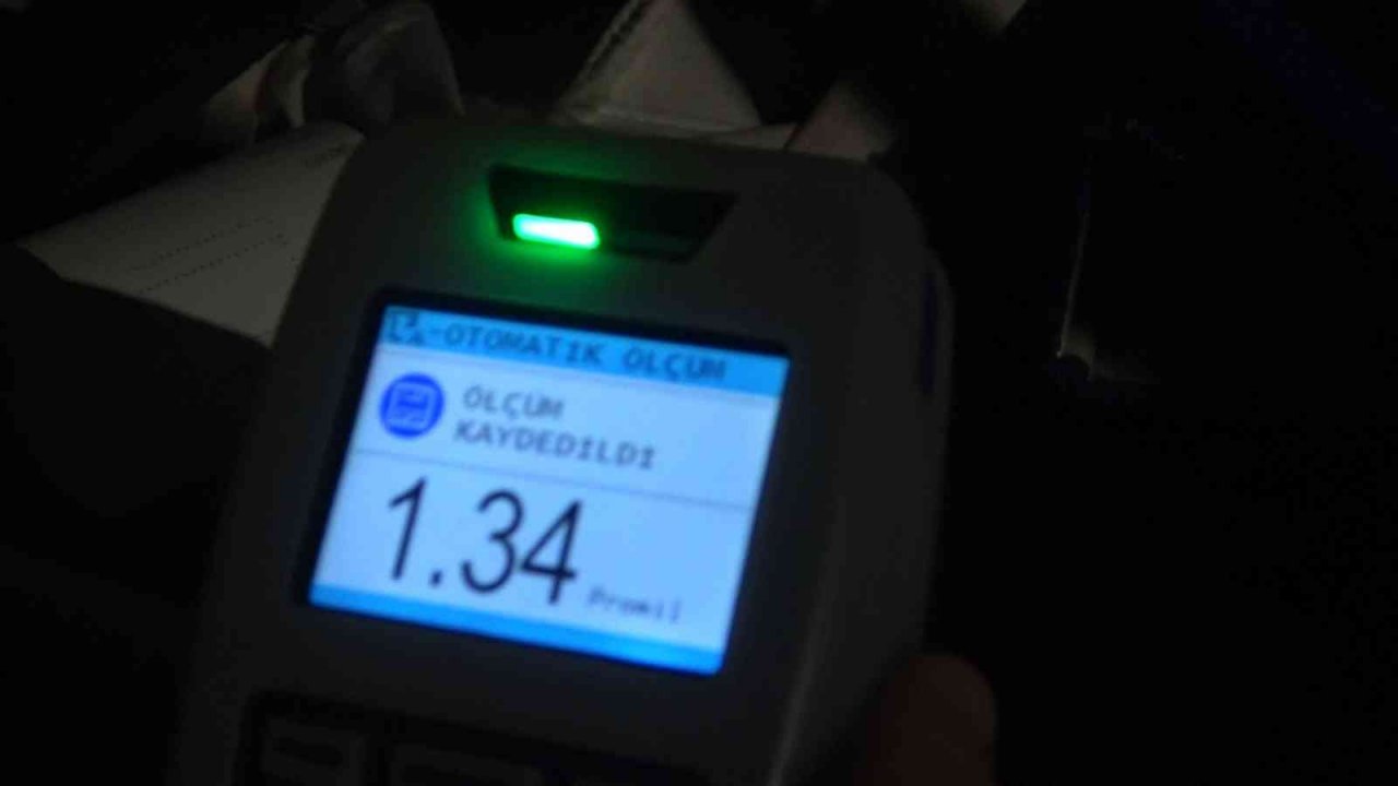 Alkollü çıkmamak için dakikalarca su içti 1,34 promil alkollü çıktı