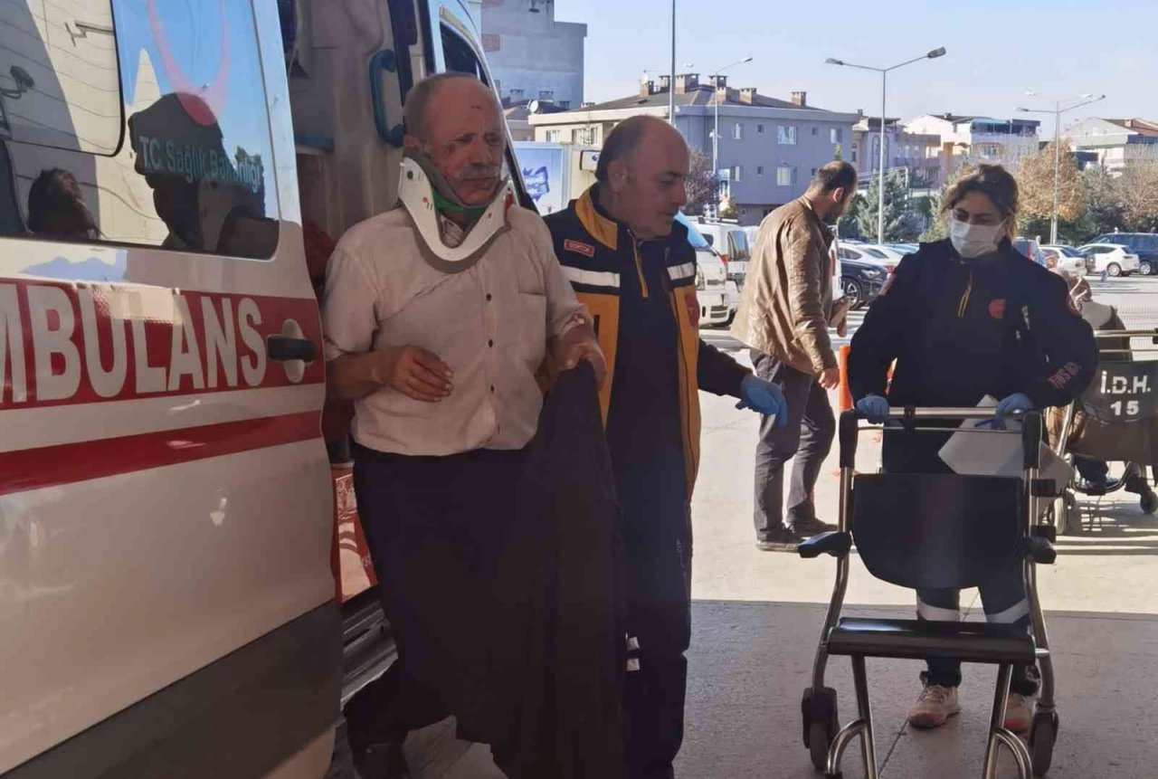 İnanılmaz kurtuluş...Uçuruma yuvarlanan otomobil hurdaya döndü