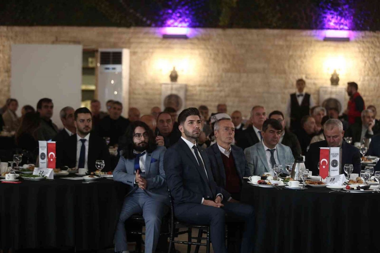 Kılıçdaroğlu: “Bizim de geçmişte hatalarımız oldu”