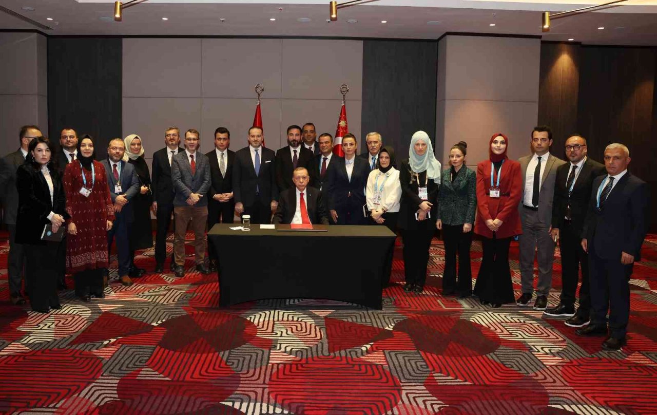 Cumhurbaşkanı Erdoğan: “Merkez Bankası’nda döviz rezervi bir ara 135-136 milyar dolara kadar çıktı”