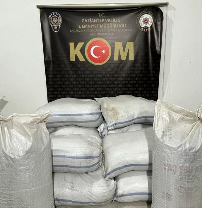 Gaziantep’te kaçakçılık operasyonu: 3 gözaltı