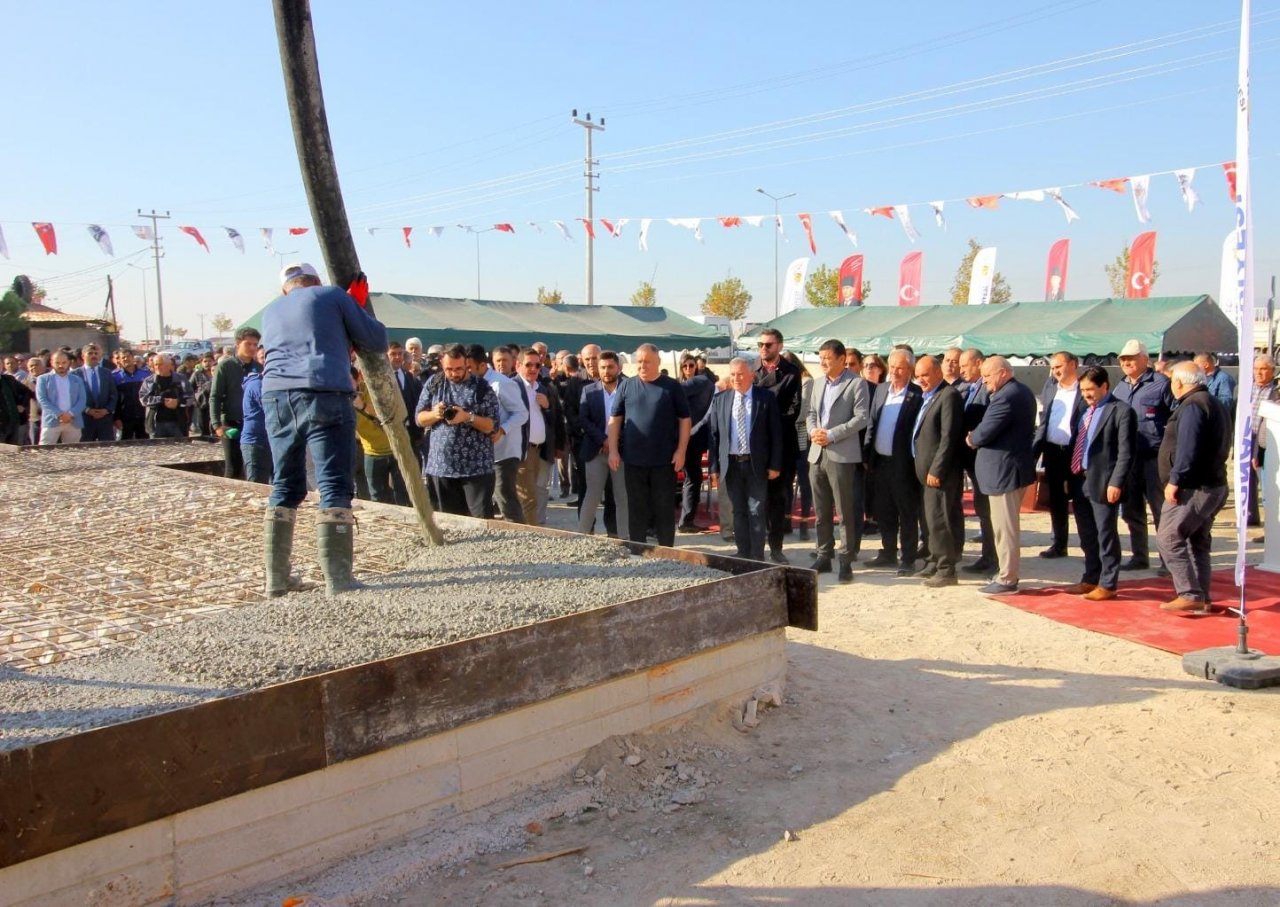 Honaz’da gündüz bakım evinin temeli atıldı