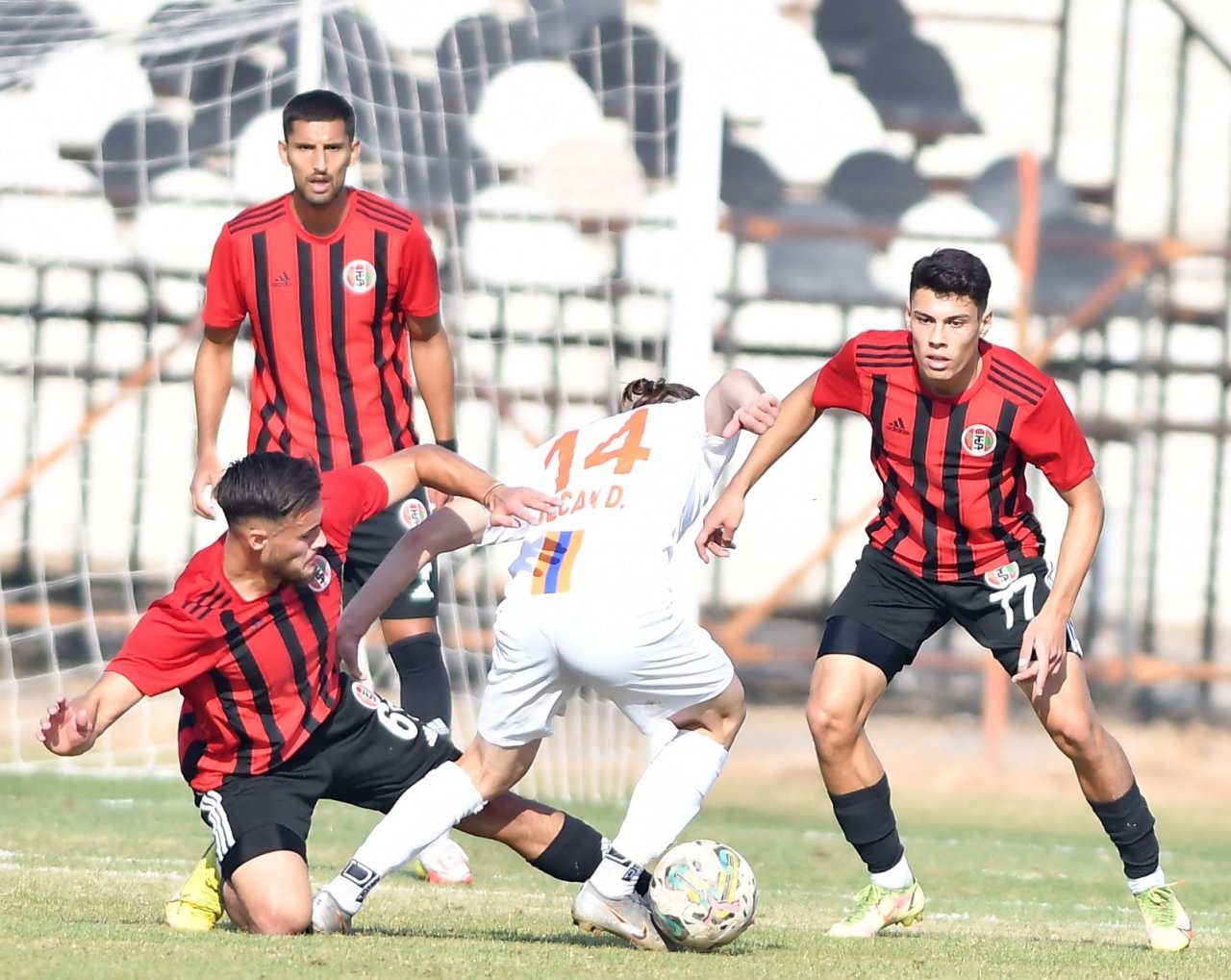 TFF 3. Lig: Turgutluspor: 0 - A. Eynesil Belediyespor: 1