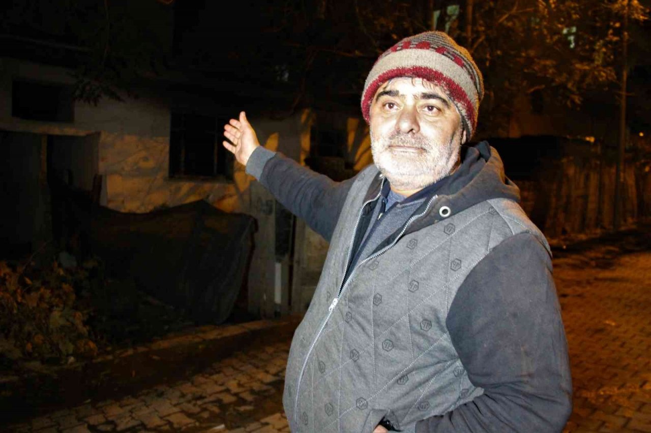 Gece yarısı facianın eşiğinden dönüldü: Yangına uykusunda yakalandı