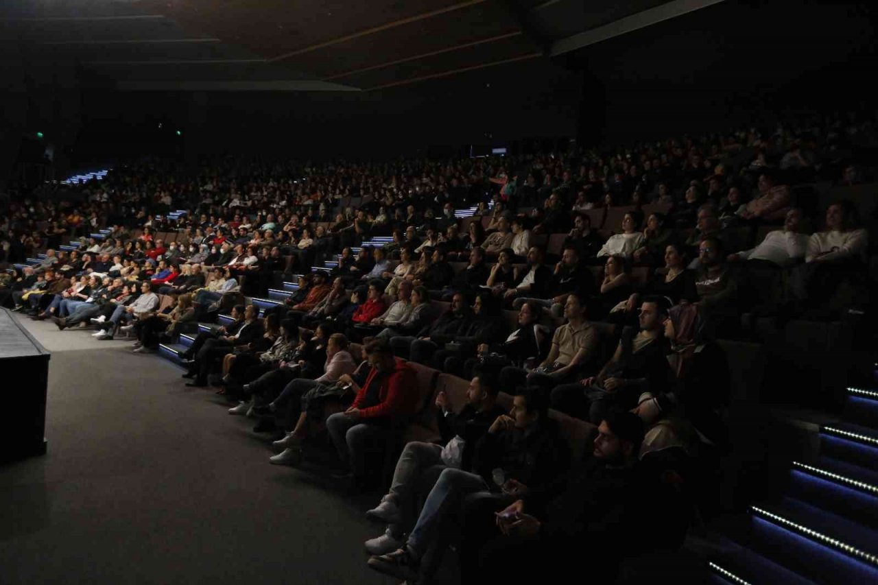 Başakşehir’de “Süt Kardeşler” yeniden sahnede