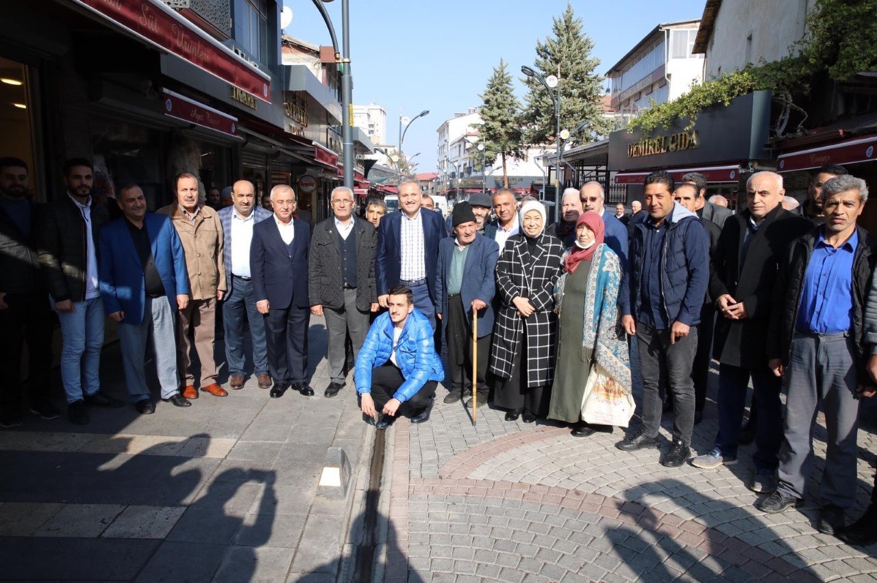 Battalgazi’deki “Sokak Sağlıklaştırma” çalışmalarına tam not