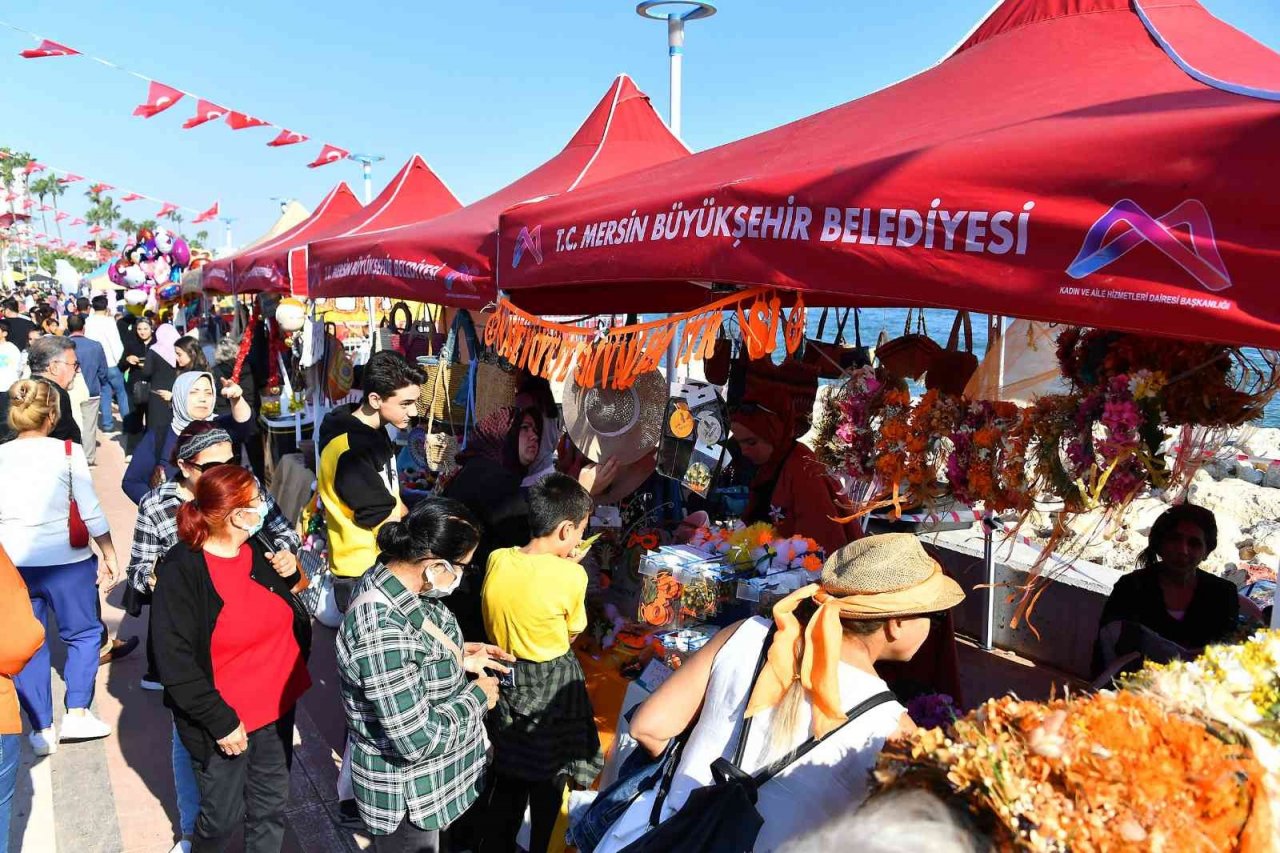 Narenciye Festivali renkli görüntülere sahne oluyor