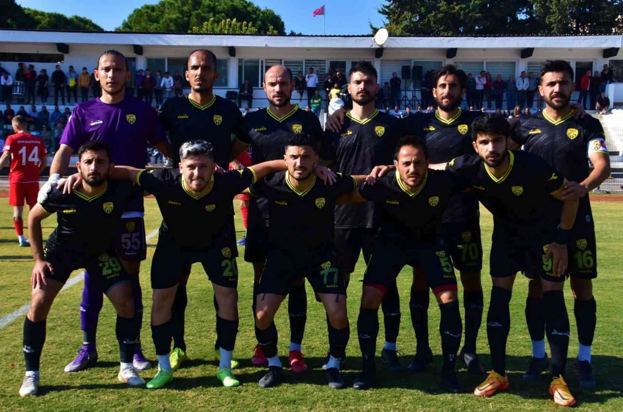Çeşme Belediyespor: 2 - Aliağaspor FK: 1