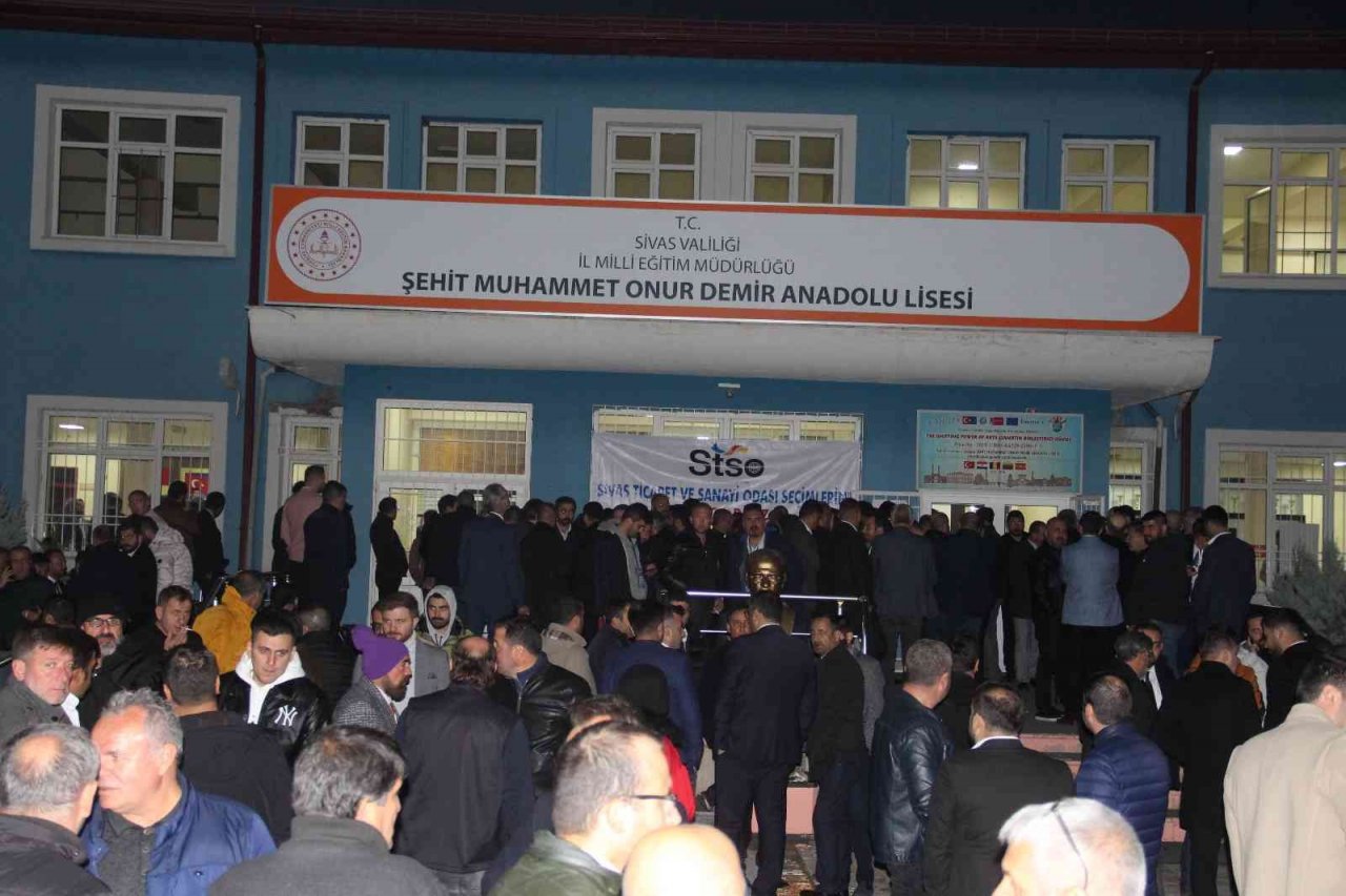 STSO üyeleri Zeki Özdemir dedi