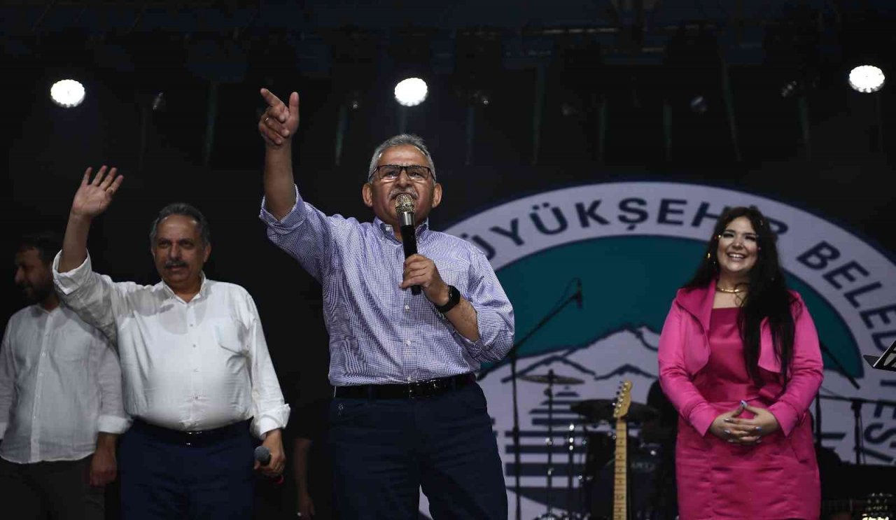 Bürgermeister Büyükkılıç: „Kayseri wird mit dem Metropolitan zur ‚Stadt der Feste‘“