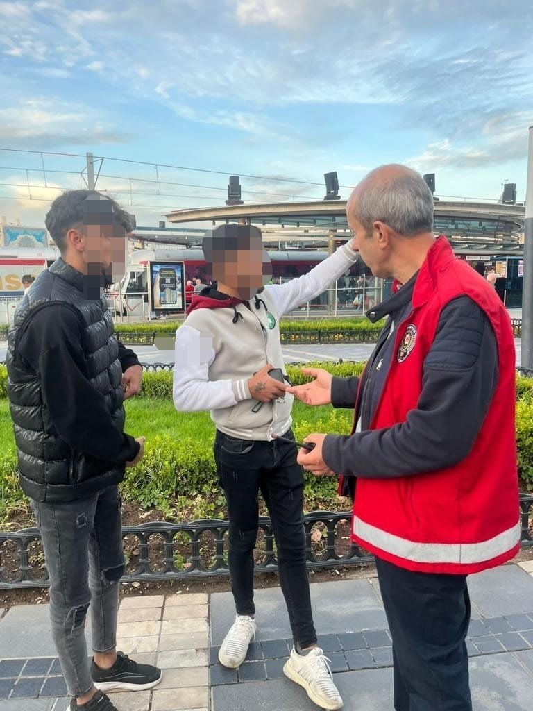 Vali Çiçek’ten güven timlerine teşekkür