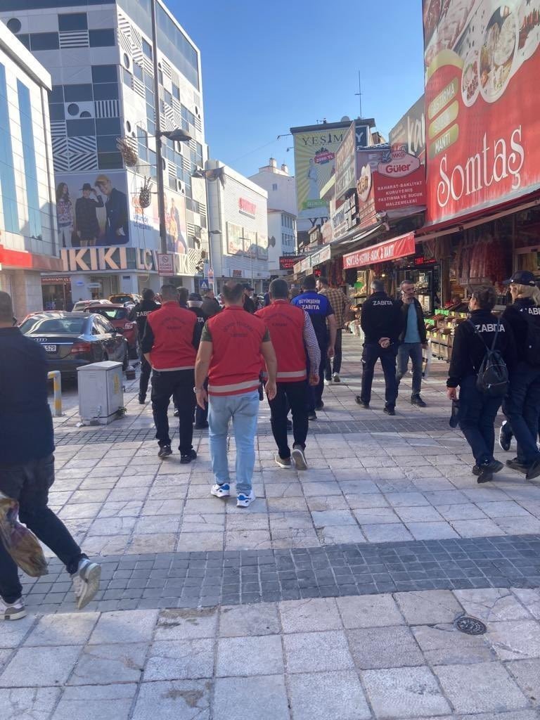 Vali Çiçek’ten güven timlerine teşekkür