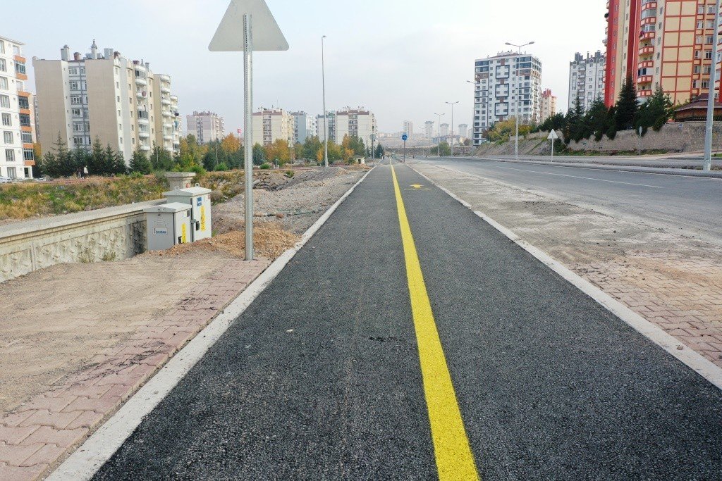 Başkan Çolakbayrakdar: "Vatandaşlarımıza, daha güzel yaşam olanaklarını sağlıyoruz"