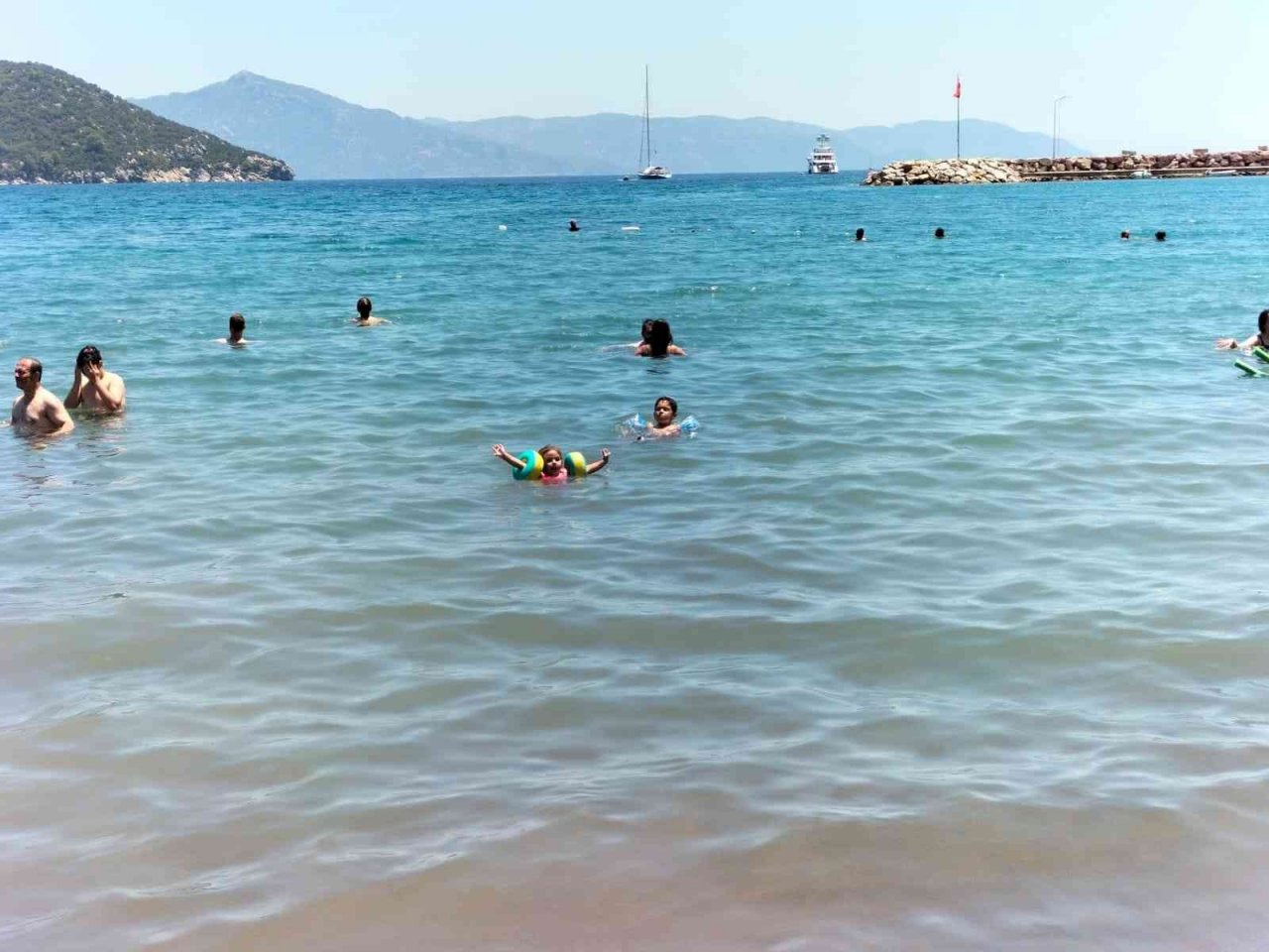 Köyceğiz’de Kasım ortasında sıcaklık 29 dereceyi gösterdi