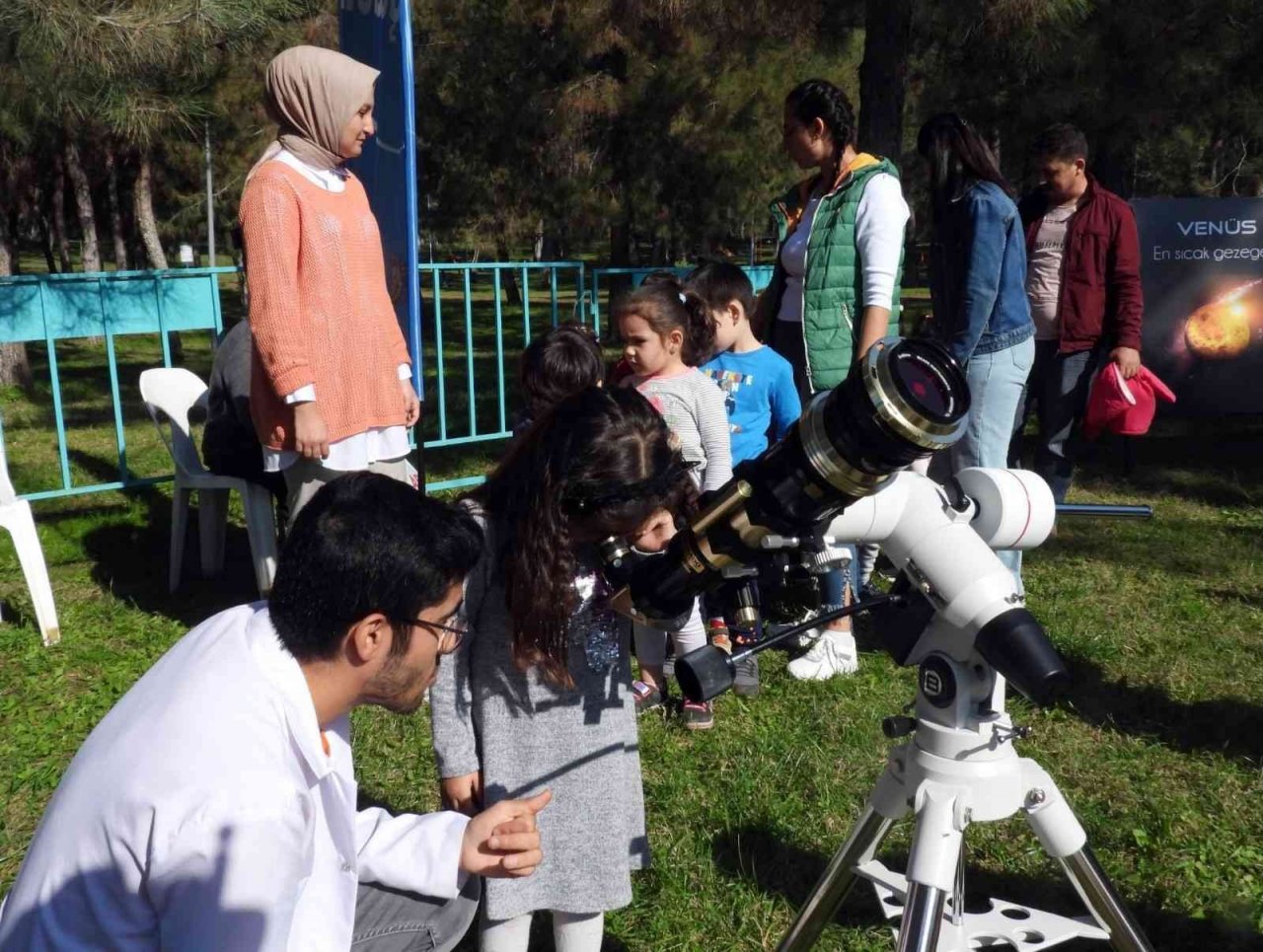 Anaokulu çocukları ve aileleri Bilim Şenliği’nde buluştu