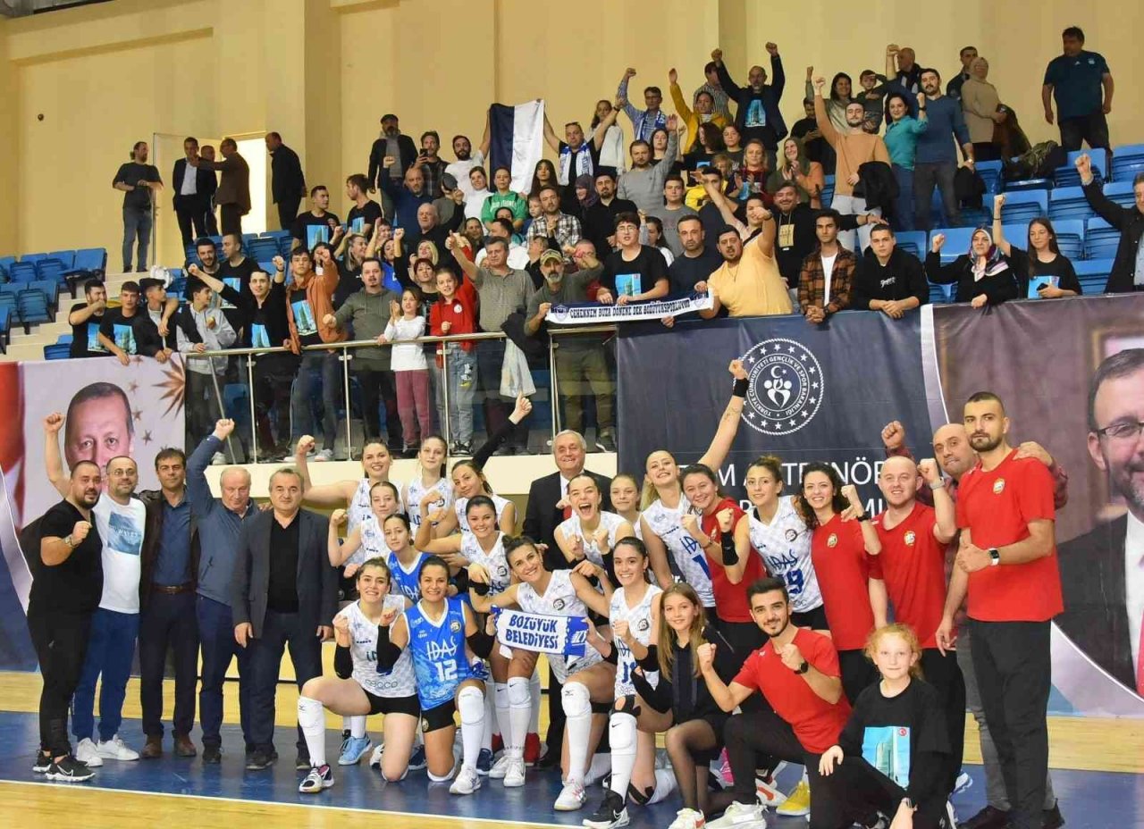 “Bizim Kızlar” galibiyet serisini bozmadı