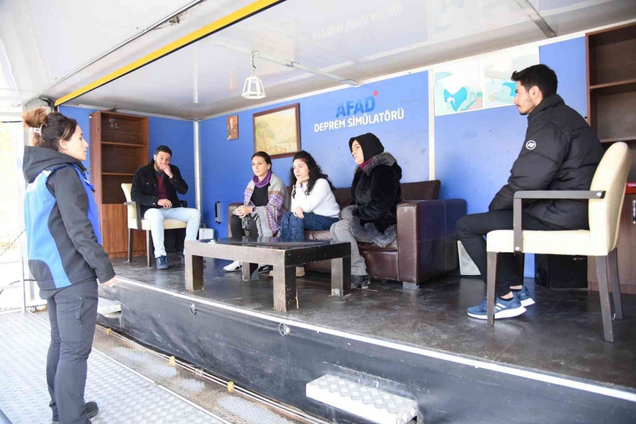 Deprem çalıştayı yapıldı