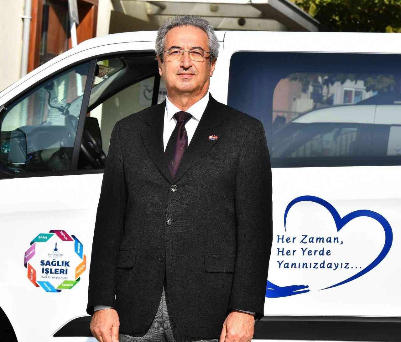 İzmir Büyükşehir Belediyesinin evde bakım hizmeti yüzleri güldürüyor