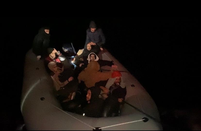 Ege’de 185 göçmen kurtarıldı