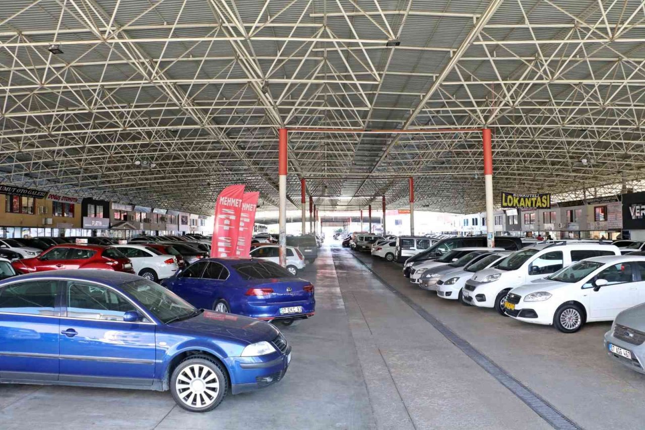 Yılbaşı öncesi ikinci el otomobil piyasasında ’son dakika’ hareketliliği bekleniyor