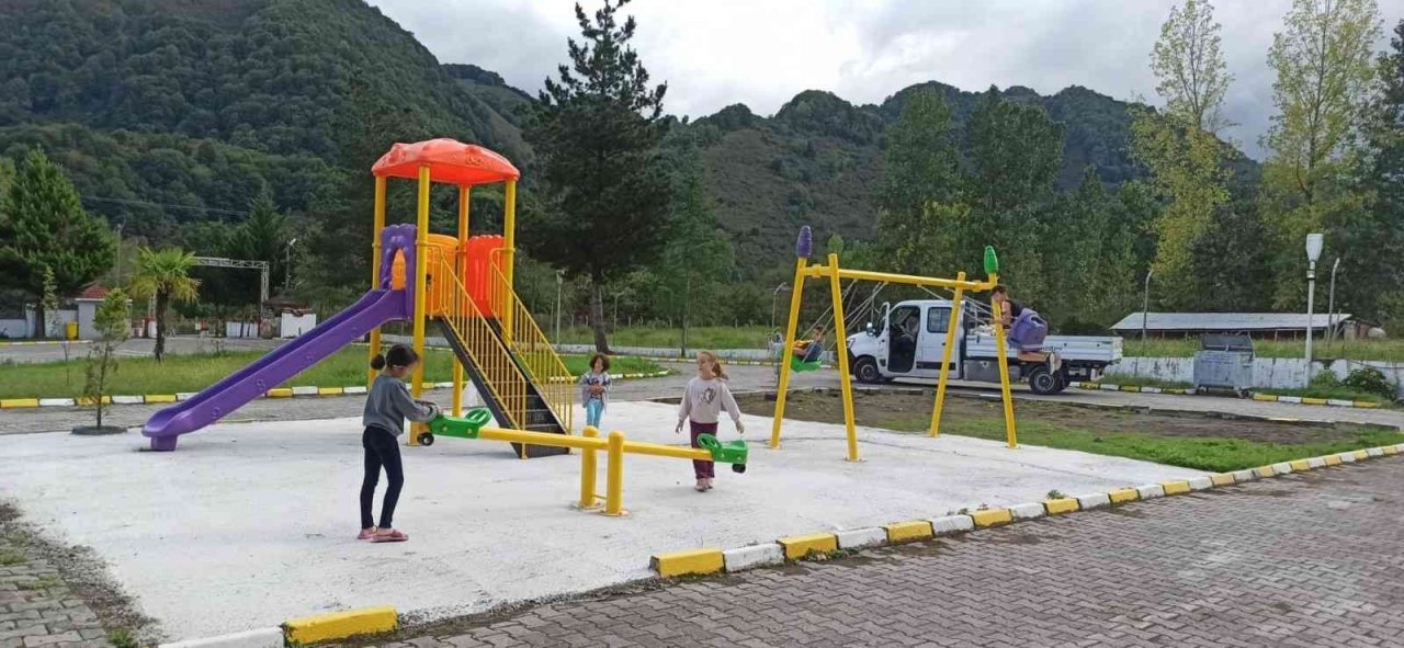 Ordu’nun ilçelerine 135 adet çocuk oyun parkı