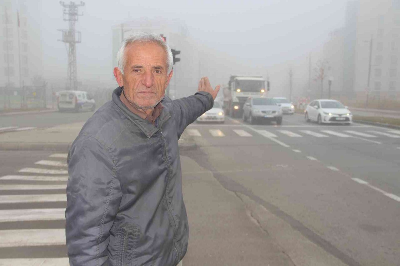 Sis etkili oldu, göz gözü görmedi