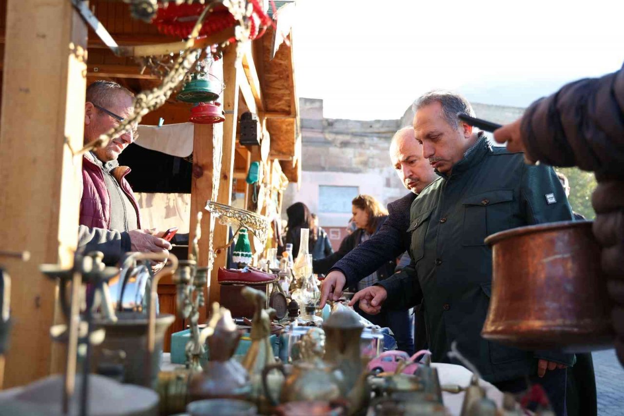 Antika Pazarı Ufuk Açtı