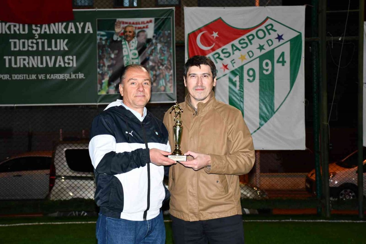 Şükrü Şankaya Dostluk Turnuvası’nda kupalar sahiplerini buldu