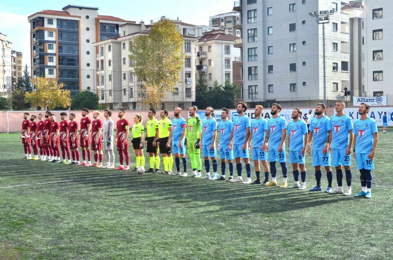 Yunusemre 90+7’de galibiyeti kaçırdı: 2-2