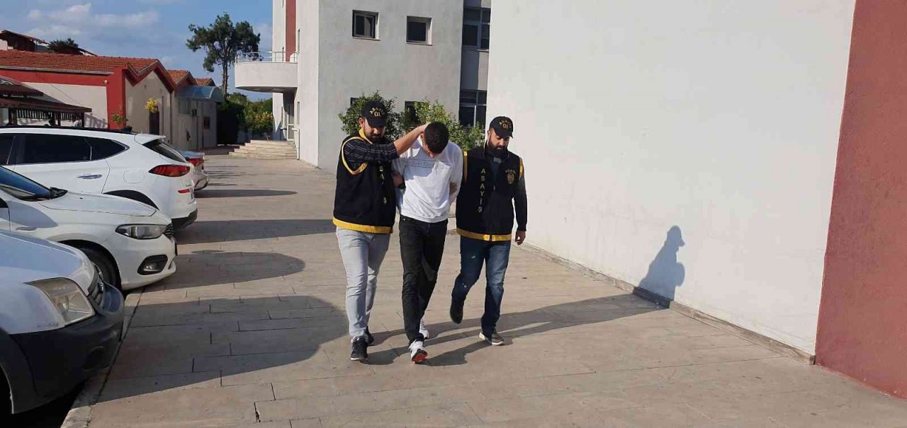 Profesyonel "hırsız" yakalandı