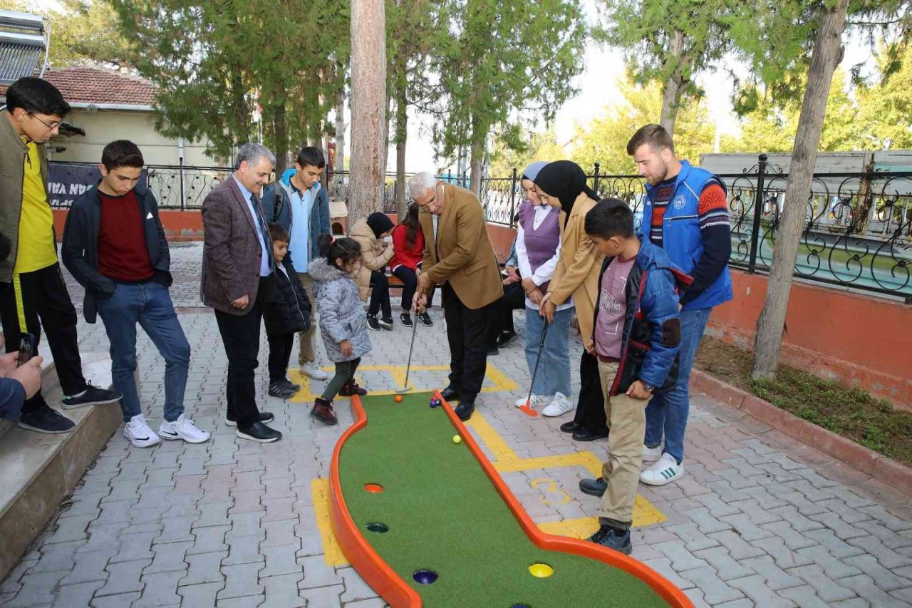 Başkan Güder, gençlerle buluştu