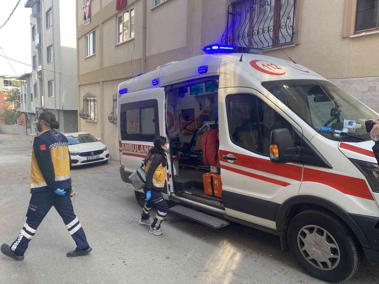 Bursa’da düzenlenen sahte içki operasyonu sonucu 2 kişi gözaltına alındı