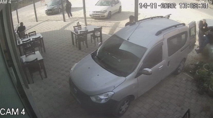 Bursa’da freni boşalan hafriyat kamyonu dehşet saçtı, o anlar kameralarda