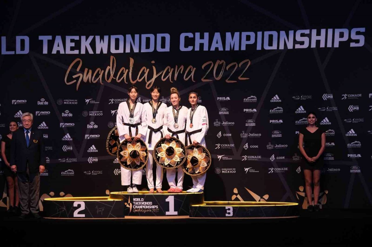 Hatice Kübra İlgün dünya üçüncüsü!