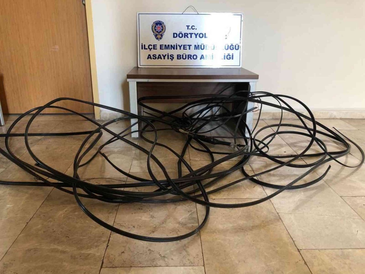 Hatay’da hırsızlık yapan 3 şüpheli yakalandı