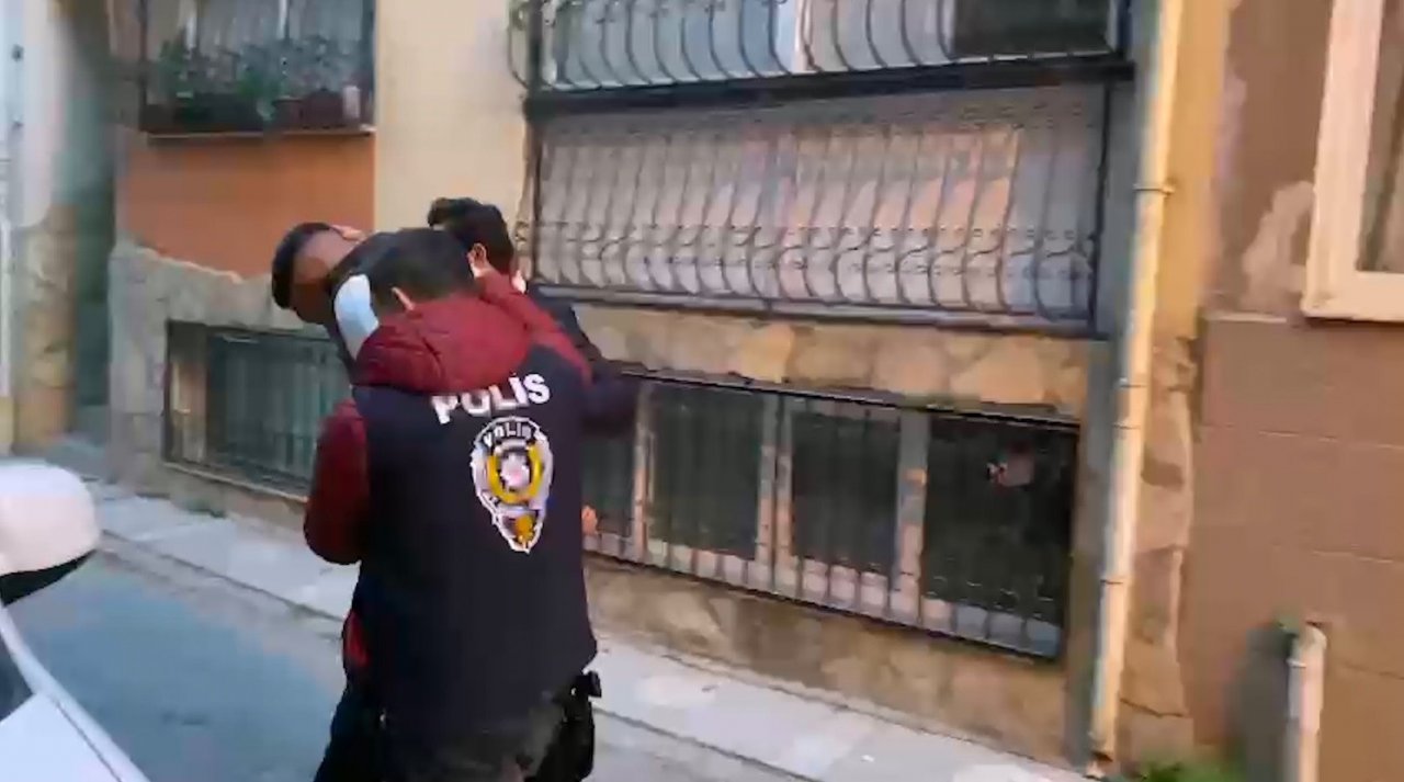 Borsadan yüksek kazanç vaadiyle 2.5 milyonluk vurgun: 130’u aşkın mağdur var