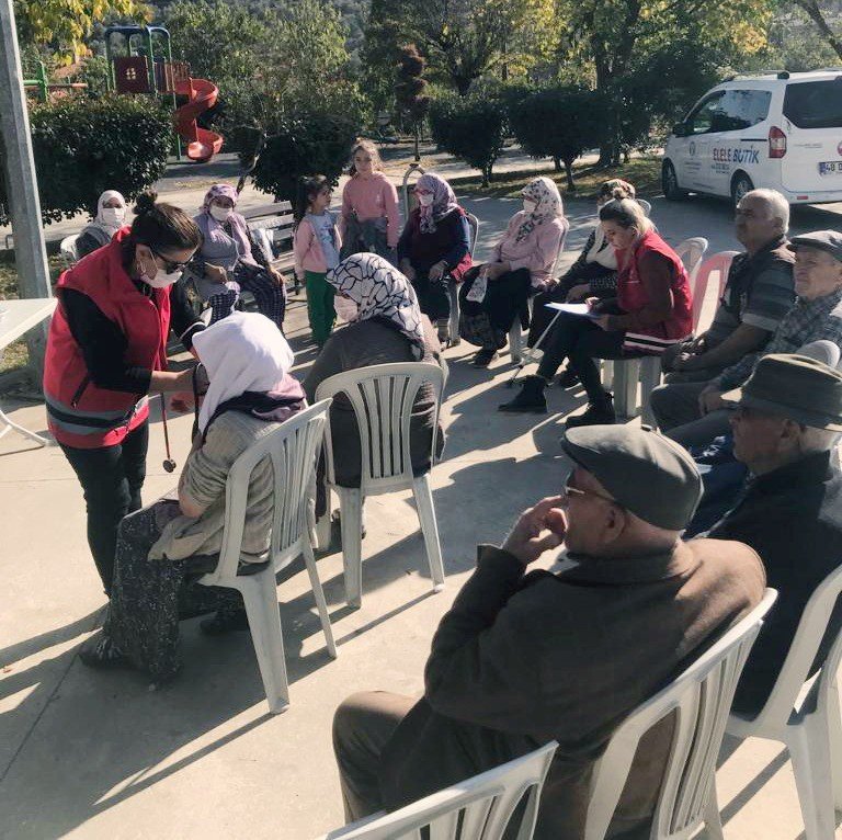 Menteşe Belediyesi’nden ücretsiz şeker ölçümü