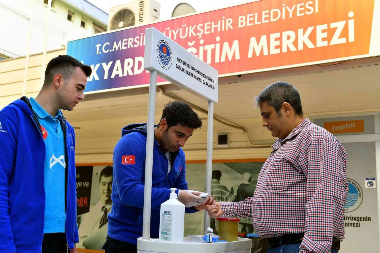 Mersin’de belediye çalışanlarına diyabet taraması yapıldı