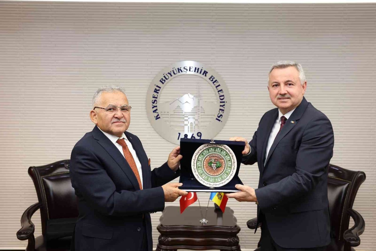 Moldova Ankara Büyükelçisi’nden Başkan Büyükkılıç’a ziyaret