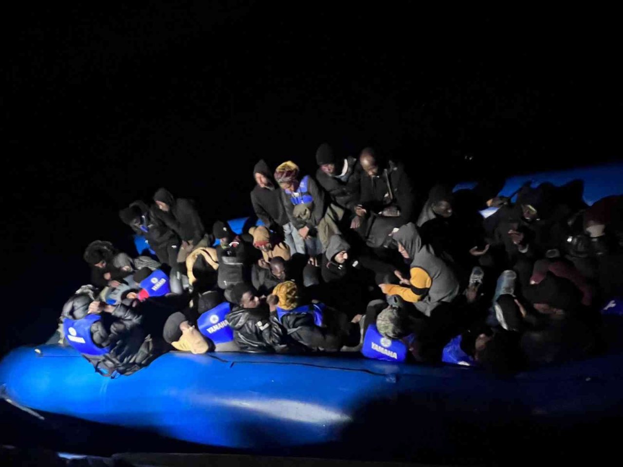 Marmaris ve Datça’da 80 düzensiz göçmen kurtarıldı