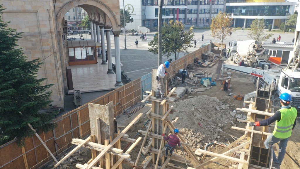 Kent meydanı projesi şekilleniyor