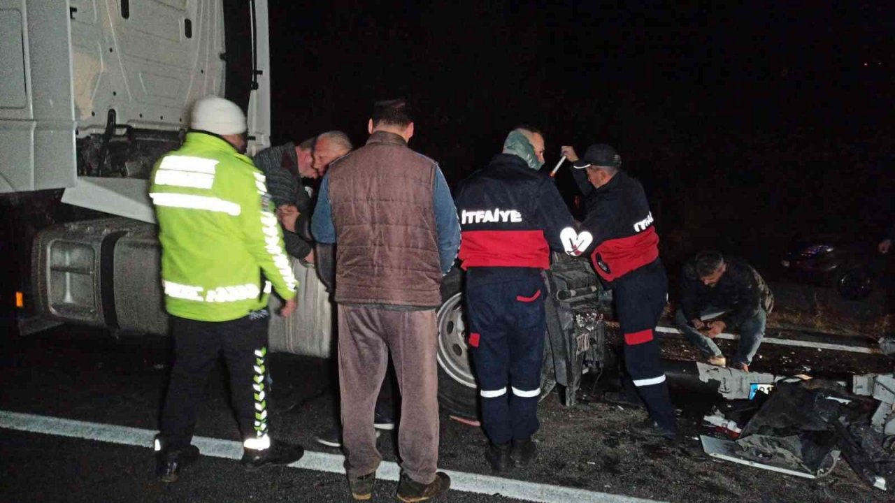 Bolu Dağı çıkışında kaza: 1’i ağır 2 yaralı